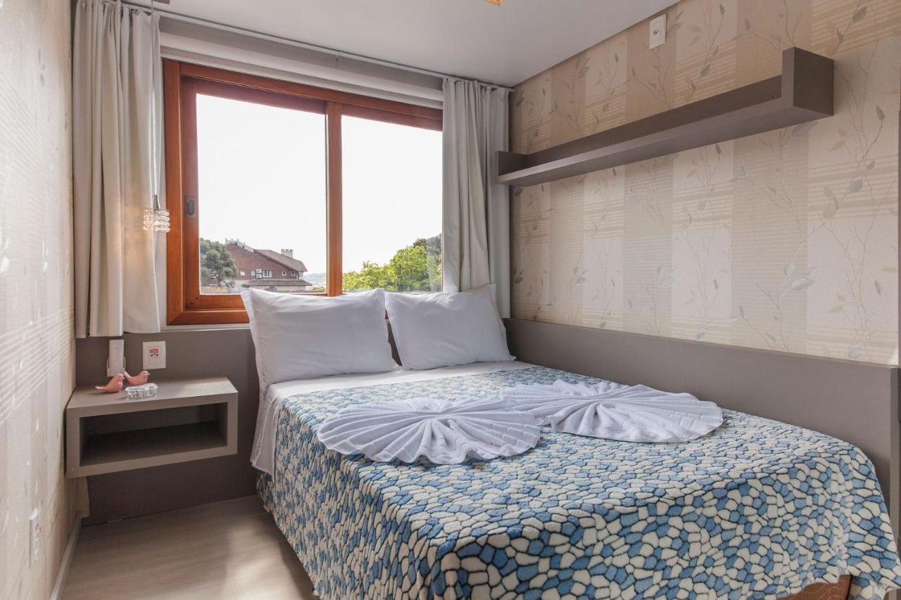Апартаменты 400 Metros, Rua Coberta - Centro - Solar Da Encosta Грамаду Экстерьер фото